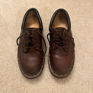 Vintage 90’s Dr. Marten Women's Crazy Horse lace up leather shoes